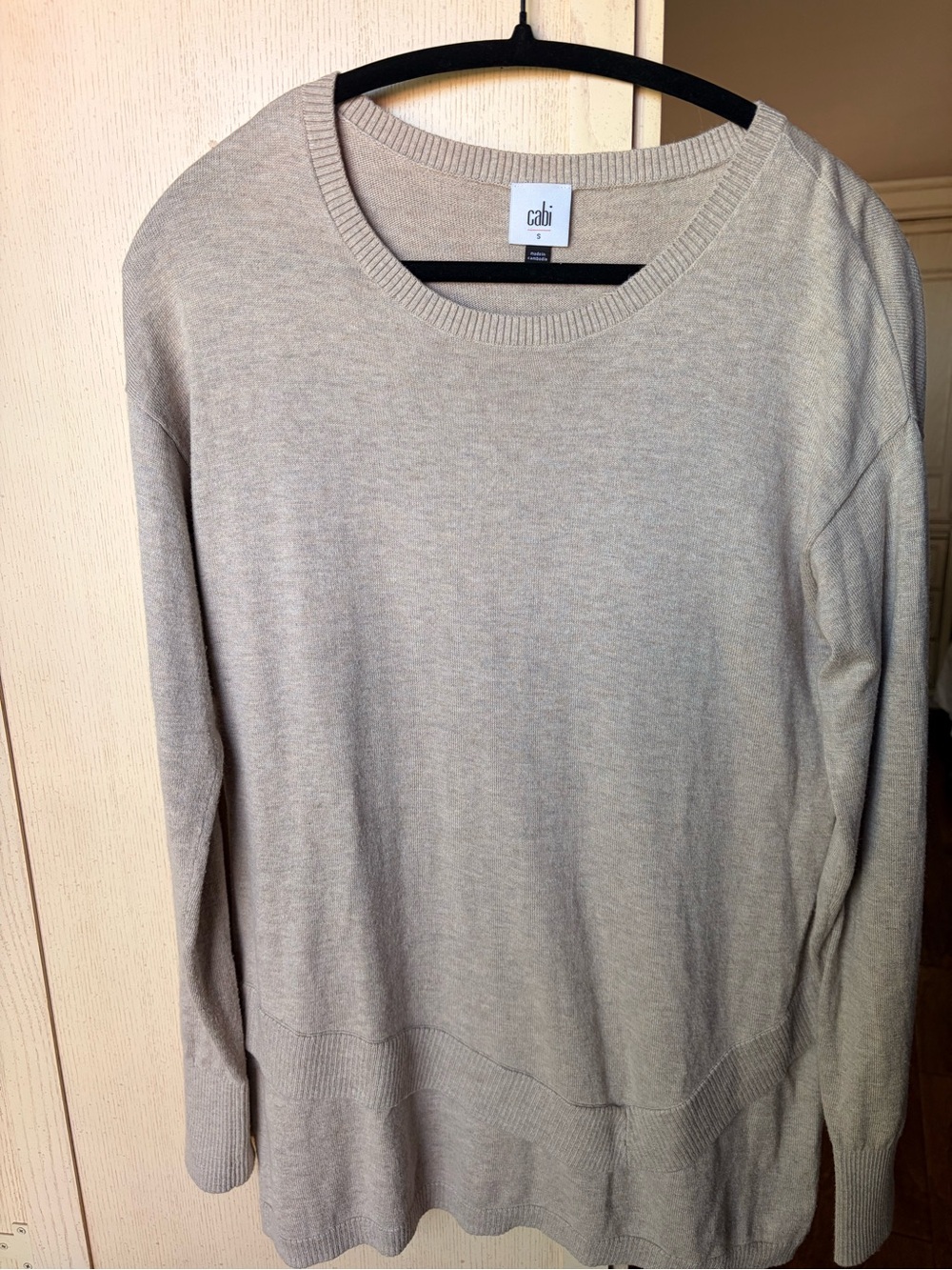 Cabi Women’s Beige Layered High Low Knit Sweater Size Small